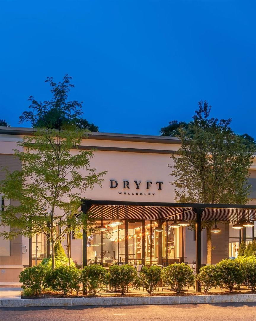 Dryft Wellesley bar in Wellesley, United States