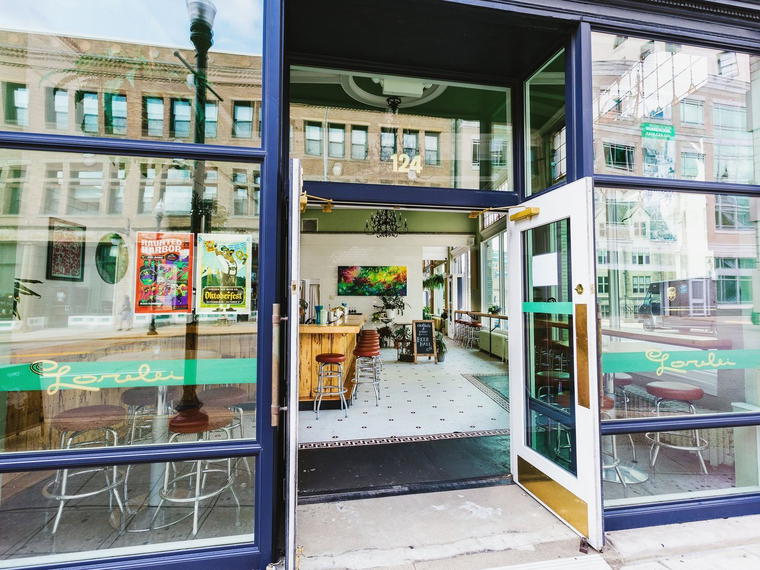 Lorelei, Pittsburgh, United States
