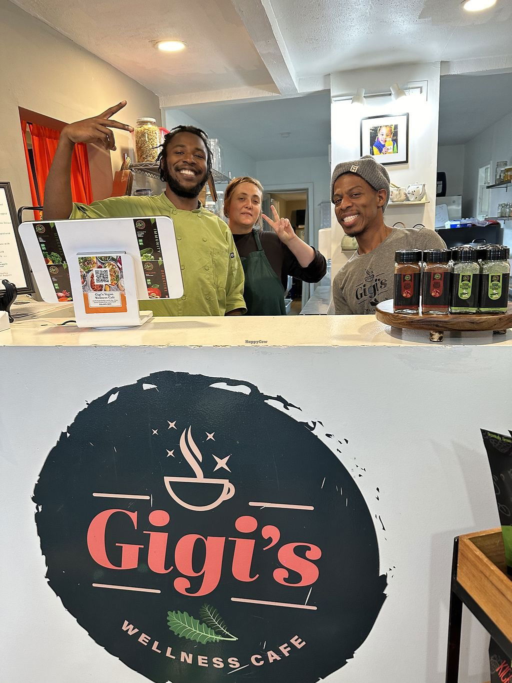 Gigi’s The Vegan + Wellness Cafe, Bar in Kansas City