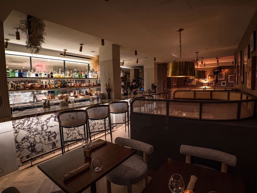 Le Salon, Bar in Biarritz