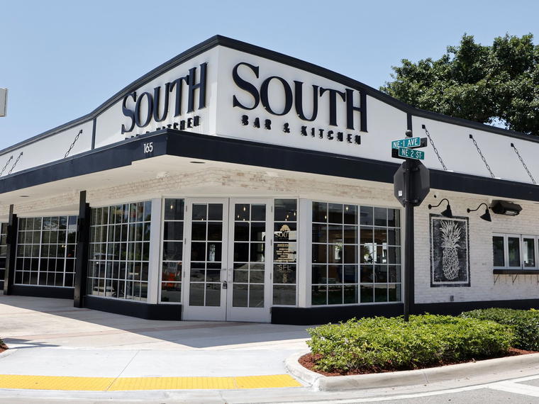 South Bar & Kitchen, Pompano Beach, United States