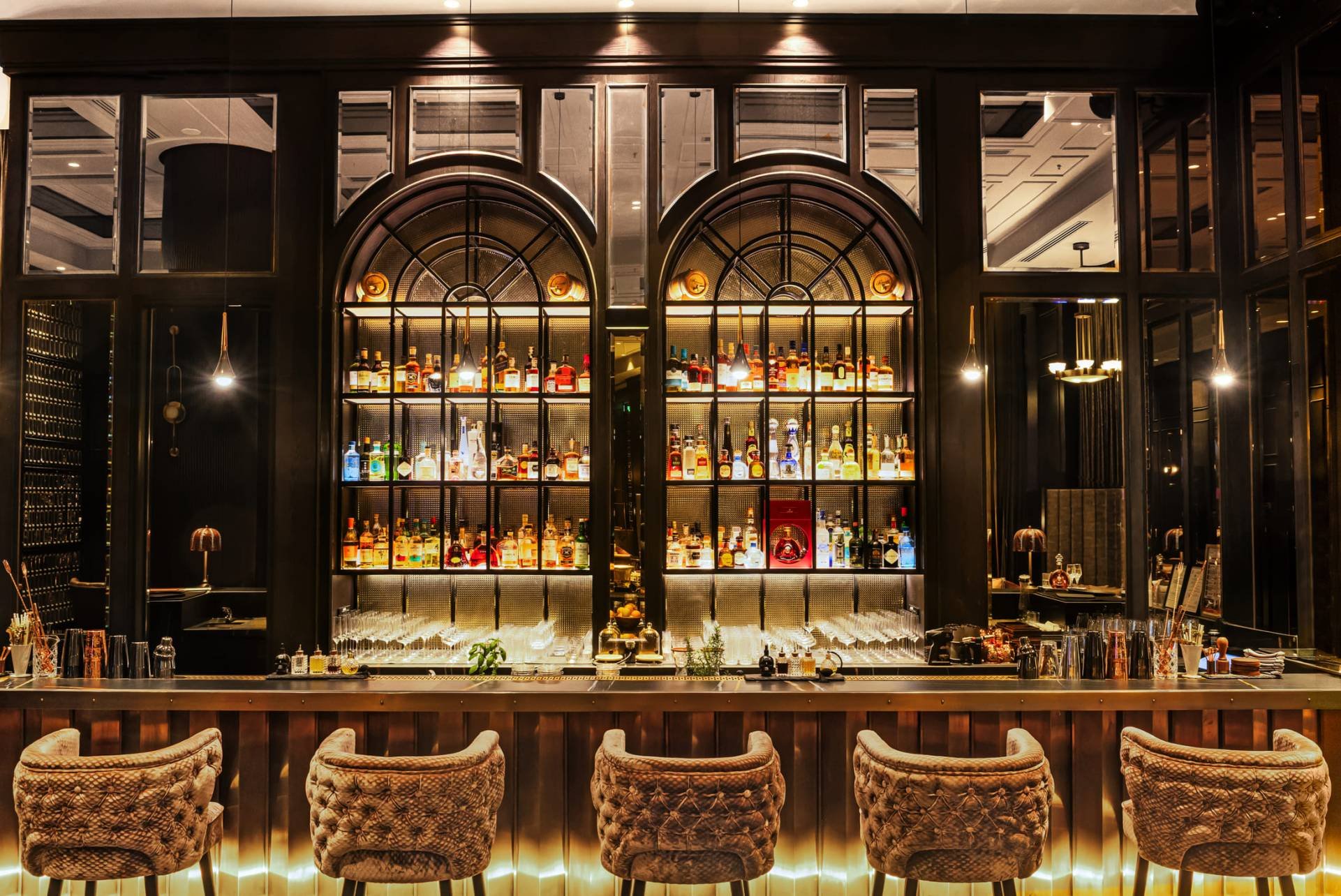 The Hedonist, Bar in Mumbai
