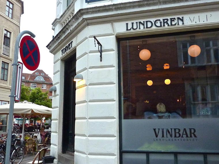 Vinbaren Vesterbro Torv, Copenhagen, Denmark