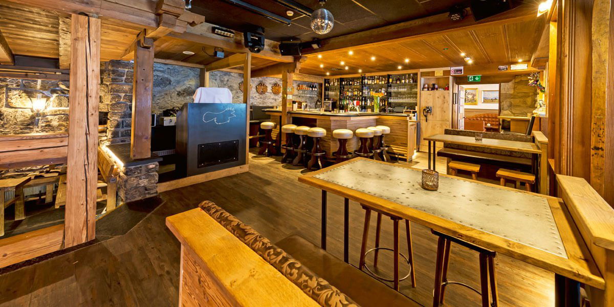 Tächi-Bar, Bar in Bern