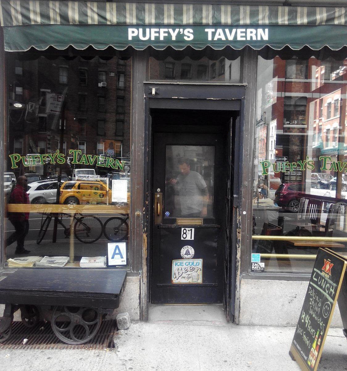 Puffy's Tavern bar in New York City, United States