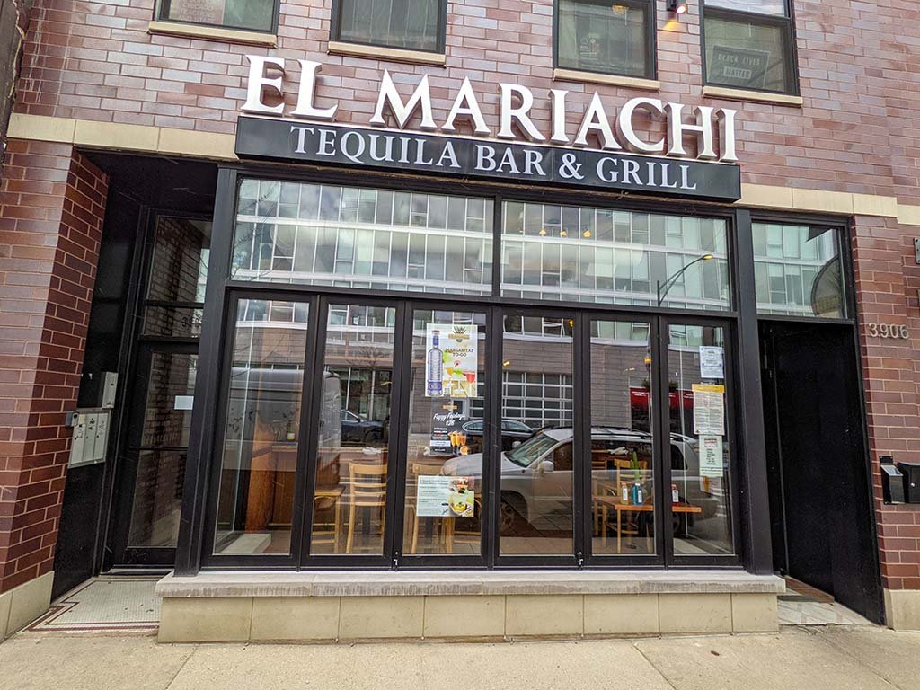 El Mariachi Tequila Bar, Bar in Chicago