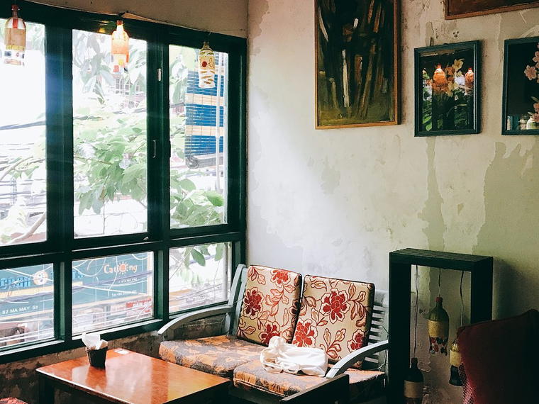 Nola Cafe & Bar, Hanoi, Vietnam