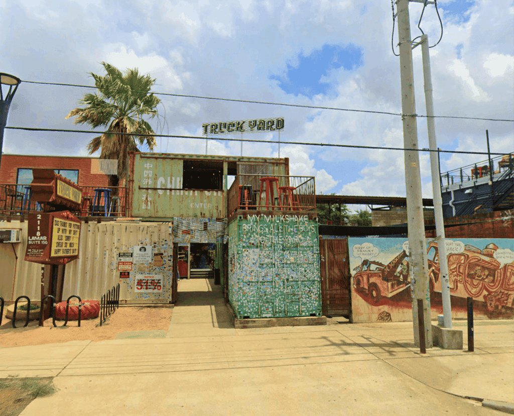 Truck Yard bar in Houston, United States