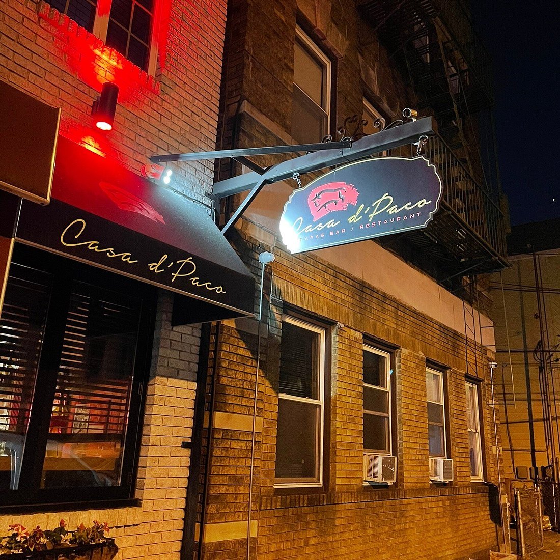 Casa d'Paco bar in Newark, United States