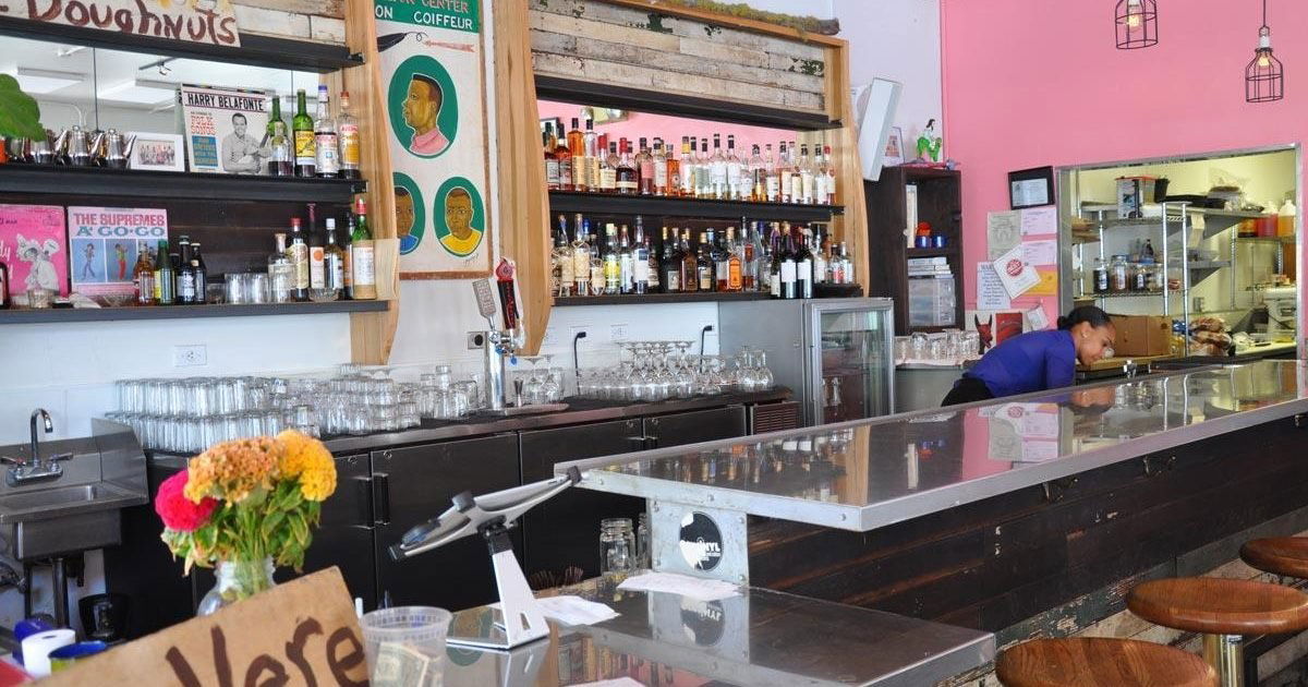 Miss Ollie's, Bar in Oakland