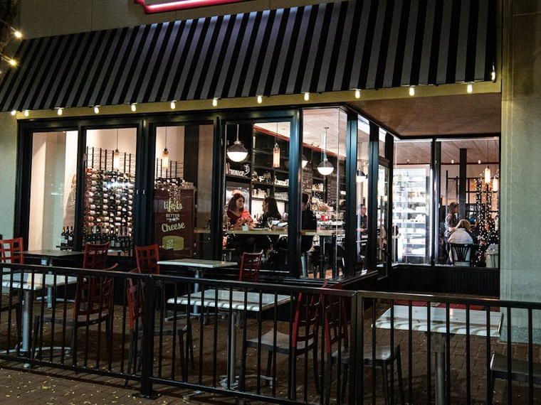Cheesetique, Alexandria, United States