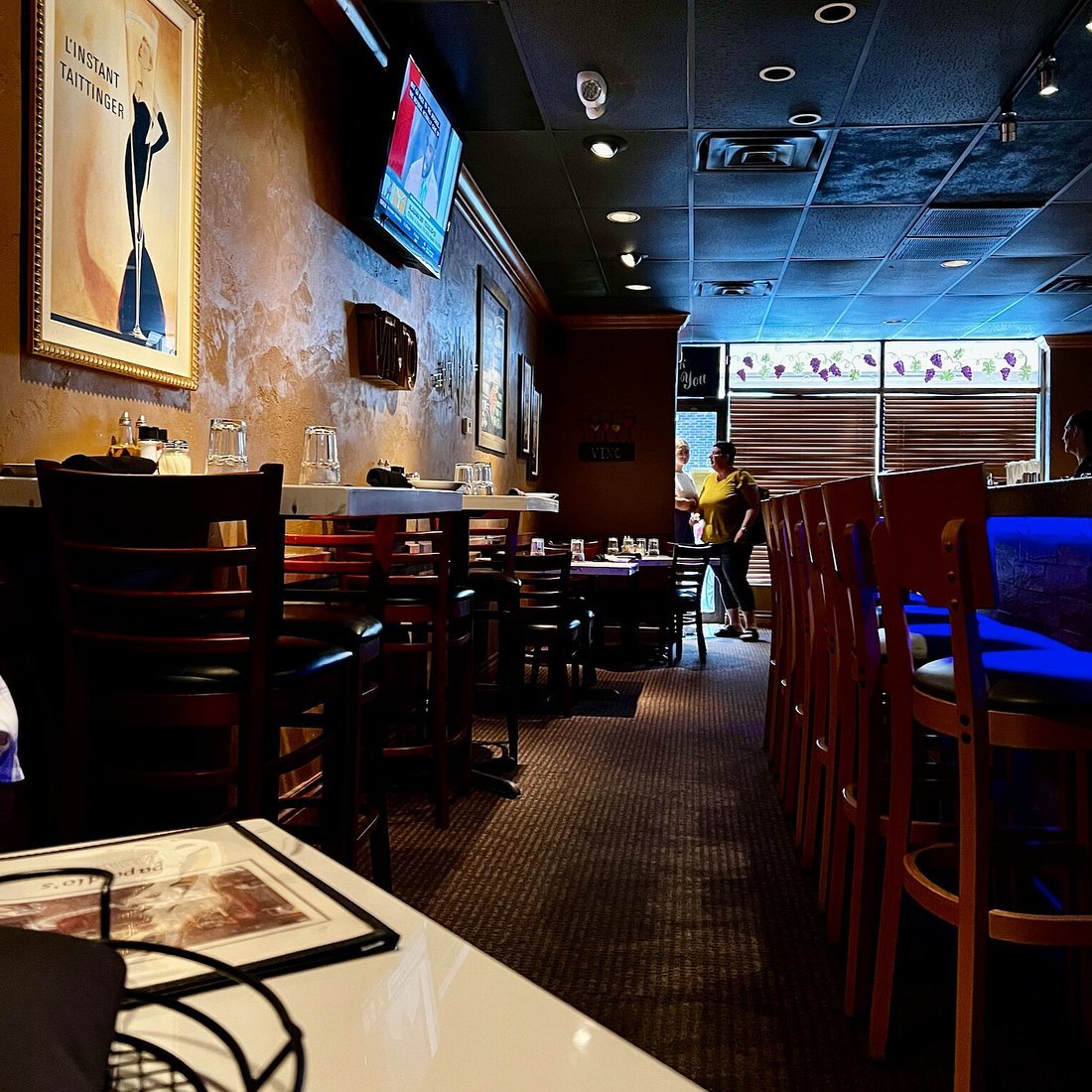 Papa Dio's Italian Restaurant & Wine Bar
