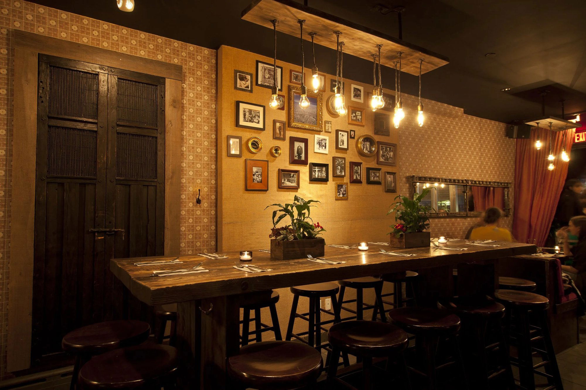 Mesa Coyoacan, Bar in New York City