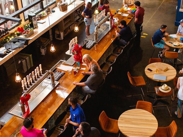 Lakewood Brewing Company, Garland, United States