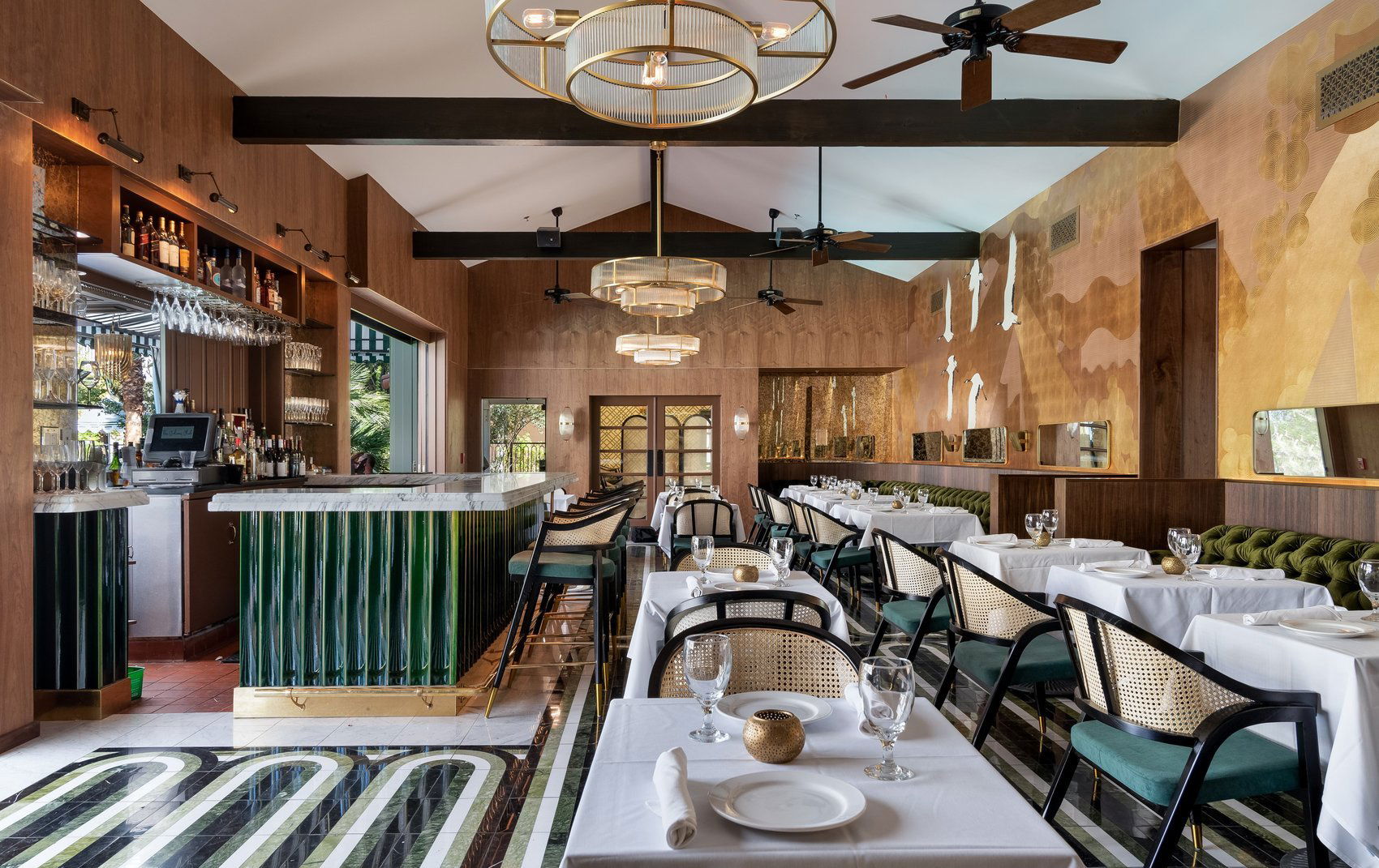 Colony Club Restaurant, Bar in Palm Springs