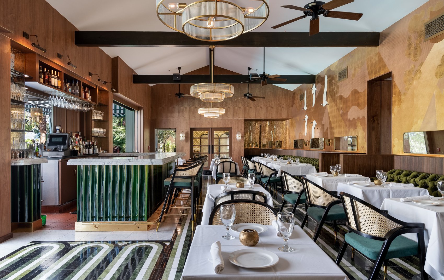 Colony Club Restaurant bar in Palm Springs, United States