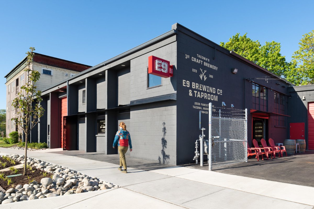E9 Brewing Co. & Taproom bar in Tacoma, United States