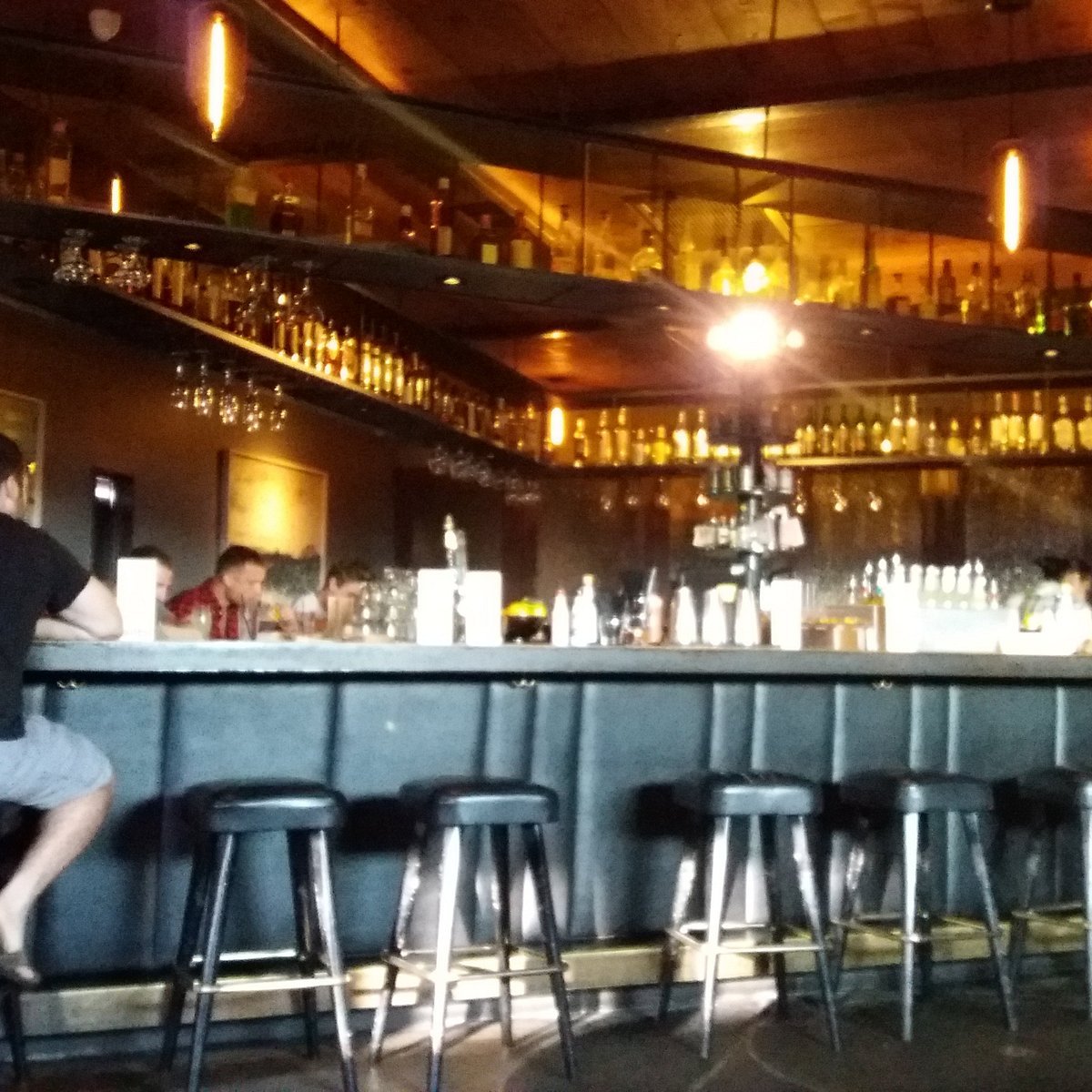 Alibi Room bar in Culver City, United States