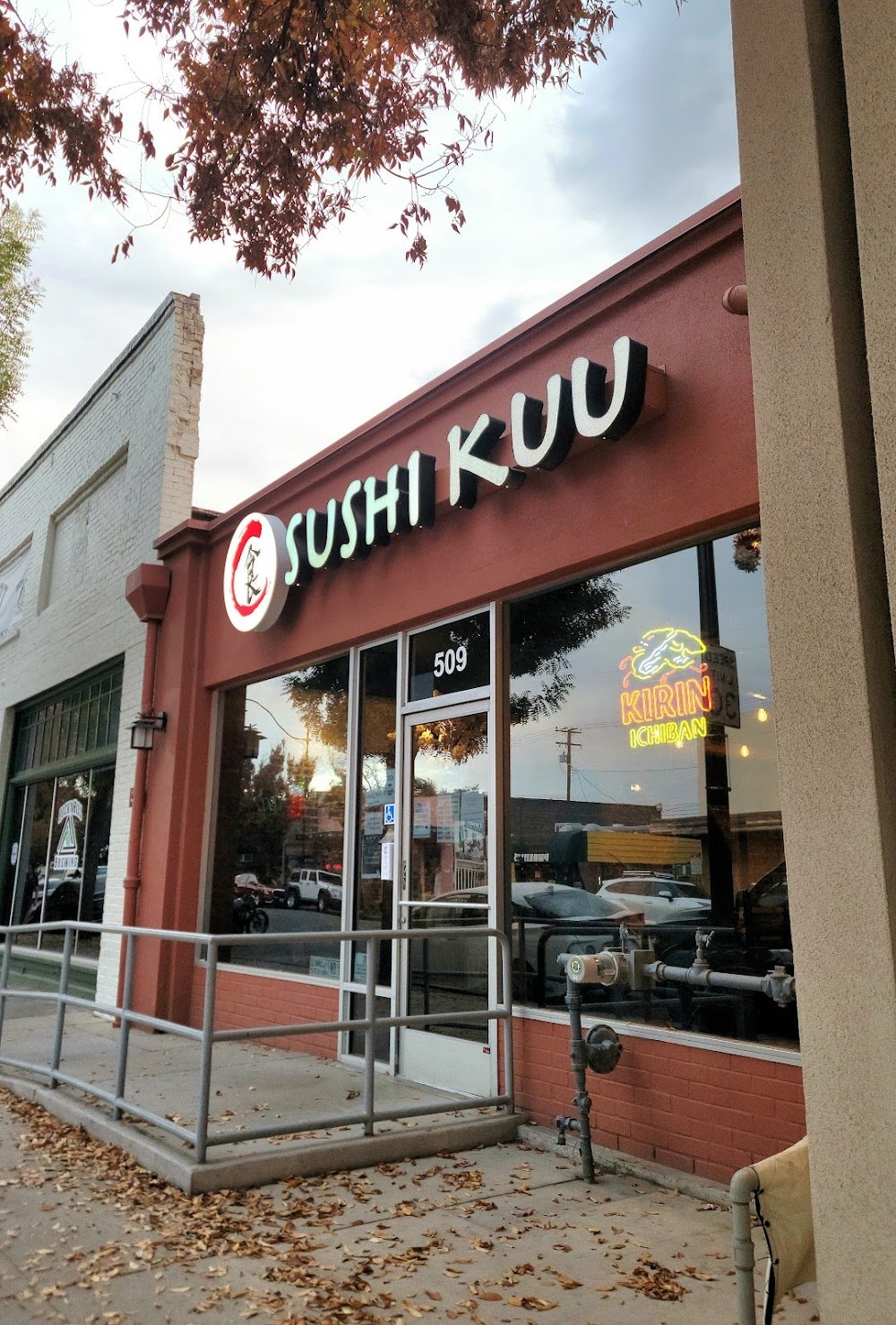 Sushi Kuu, Visalia, United States