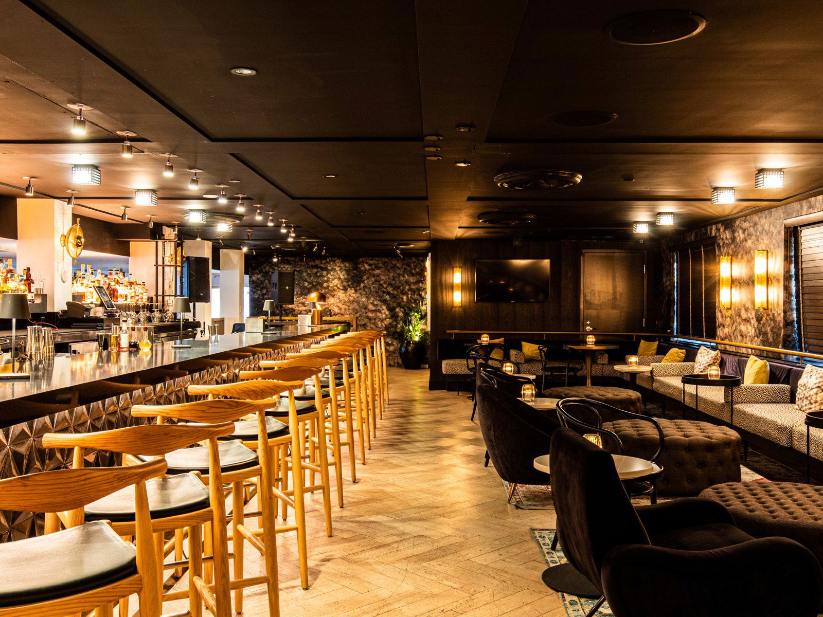 Greystone Jazz Bar, Bar in Miami
