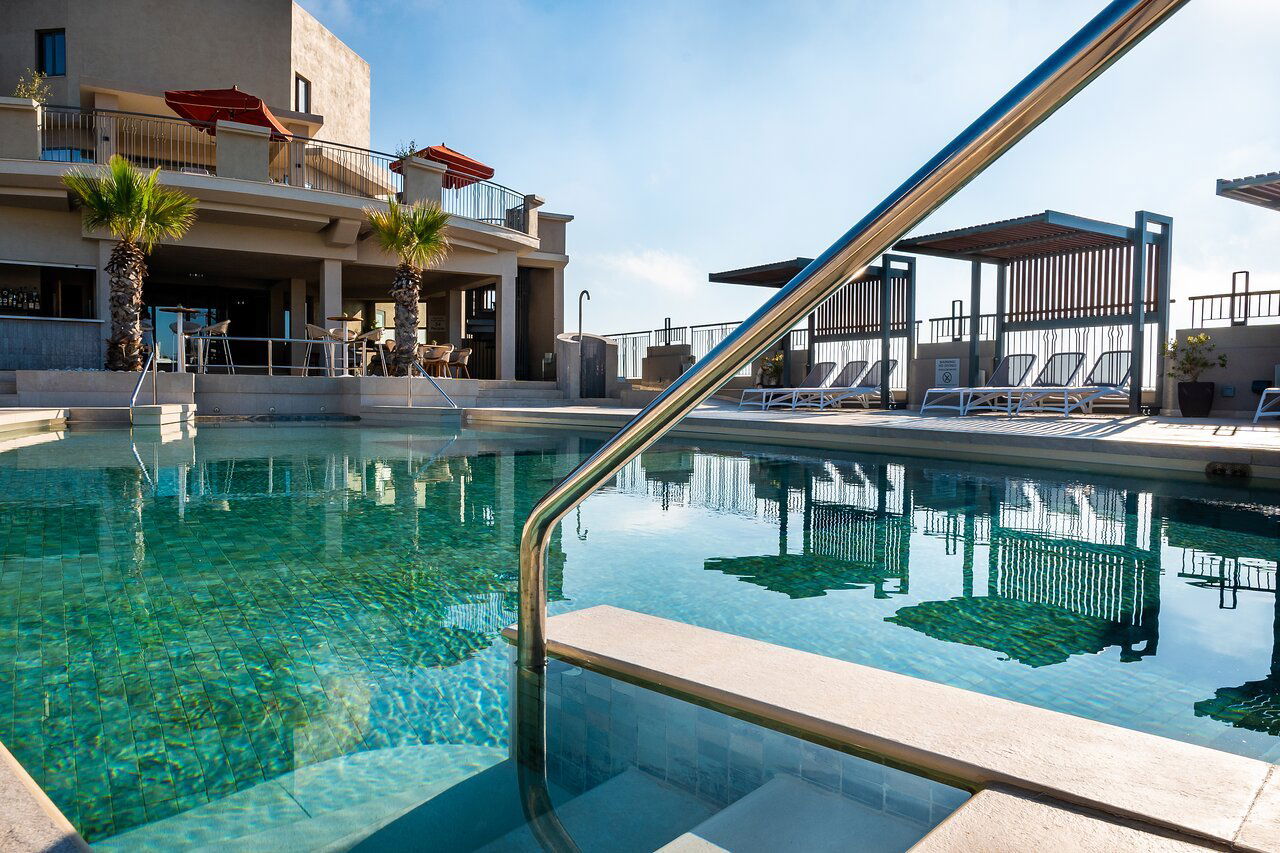 The Sundeck Pool and Bar, Bar in St Julian's