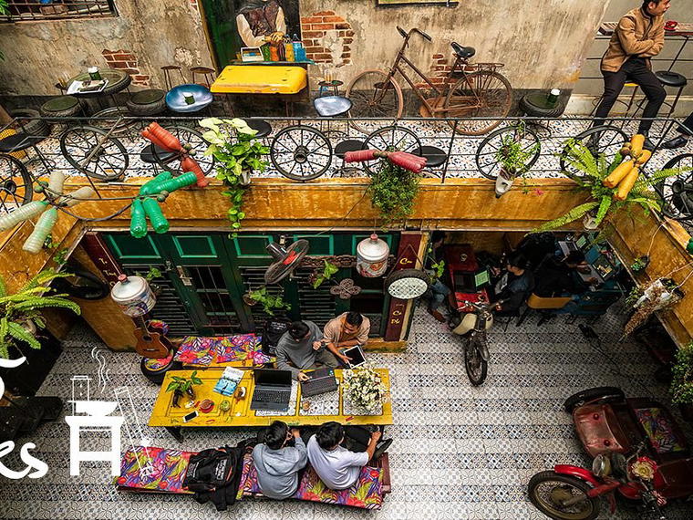 Hidden Gem Cafe Hanoi, Hanoi, Vietnam