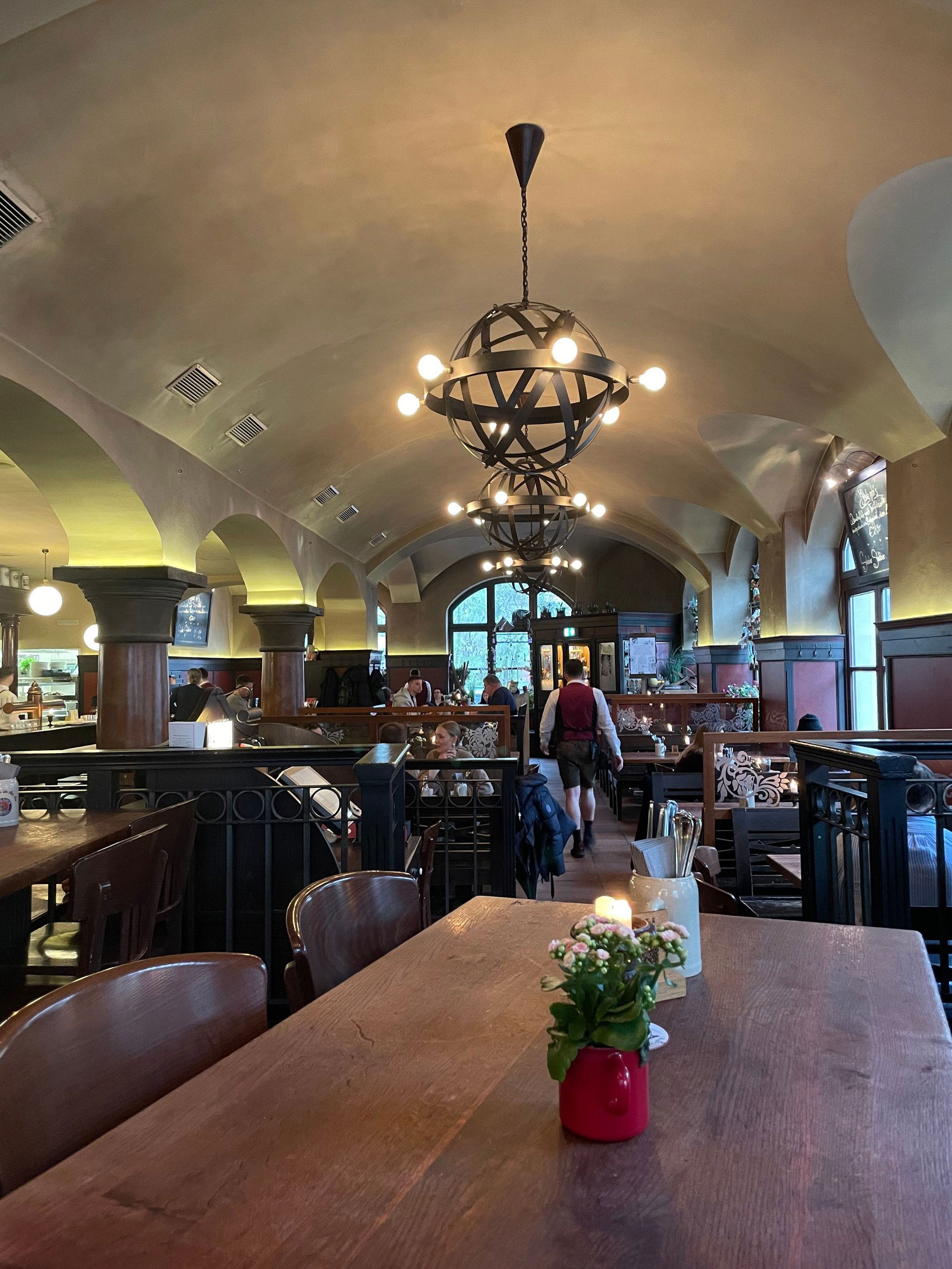 Wirtshaus in der Au, Bar in Munich
