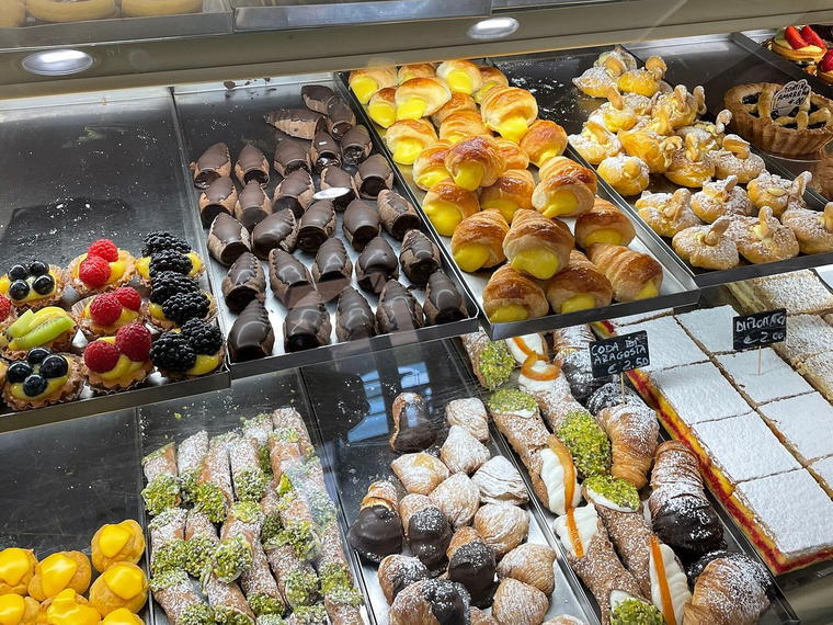 Pasticceria Dondi, Modena, Italy