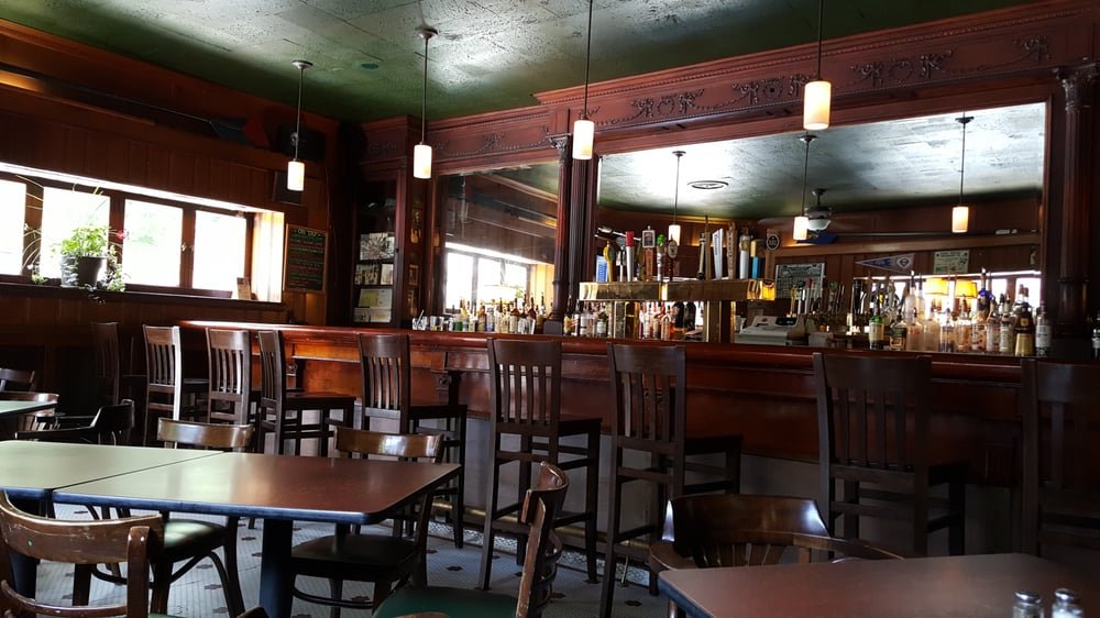 Cherry St. Tavern bar in Philadelphia