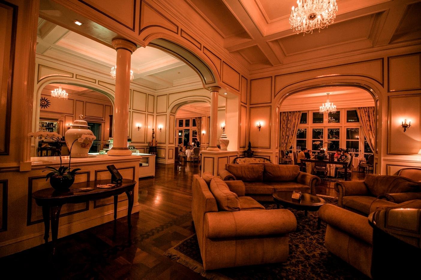 Le Cosy Bar