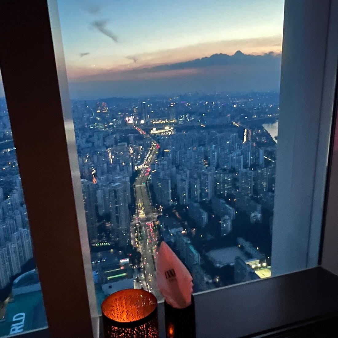 Bar 81, Bar in Seoul