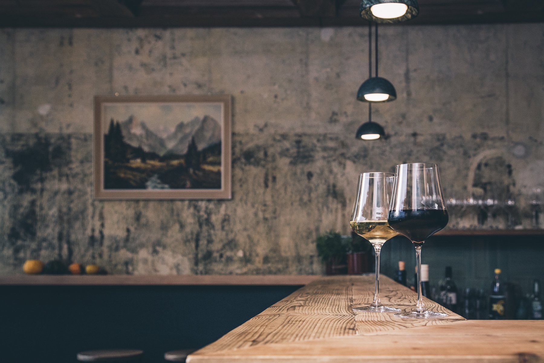 Weinbar Griabig, Bar in Munich