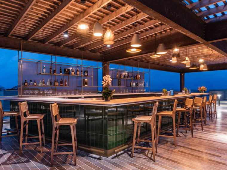 Bar La Pergola, Cartagena, Colombia
