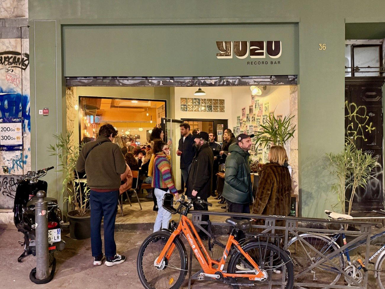 Yuzu Record Bar bar in Marseille