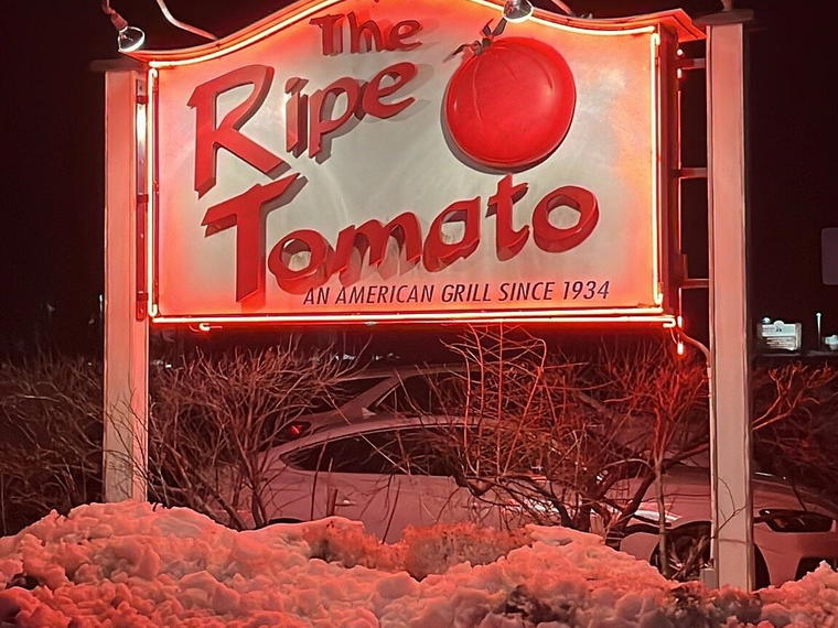Ripe Tomato An American Grill, Malta, United States