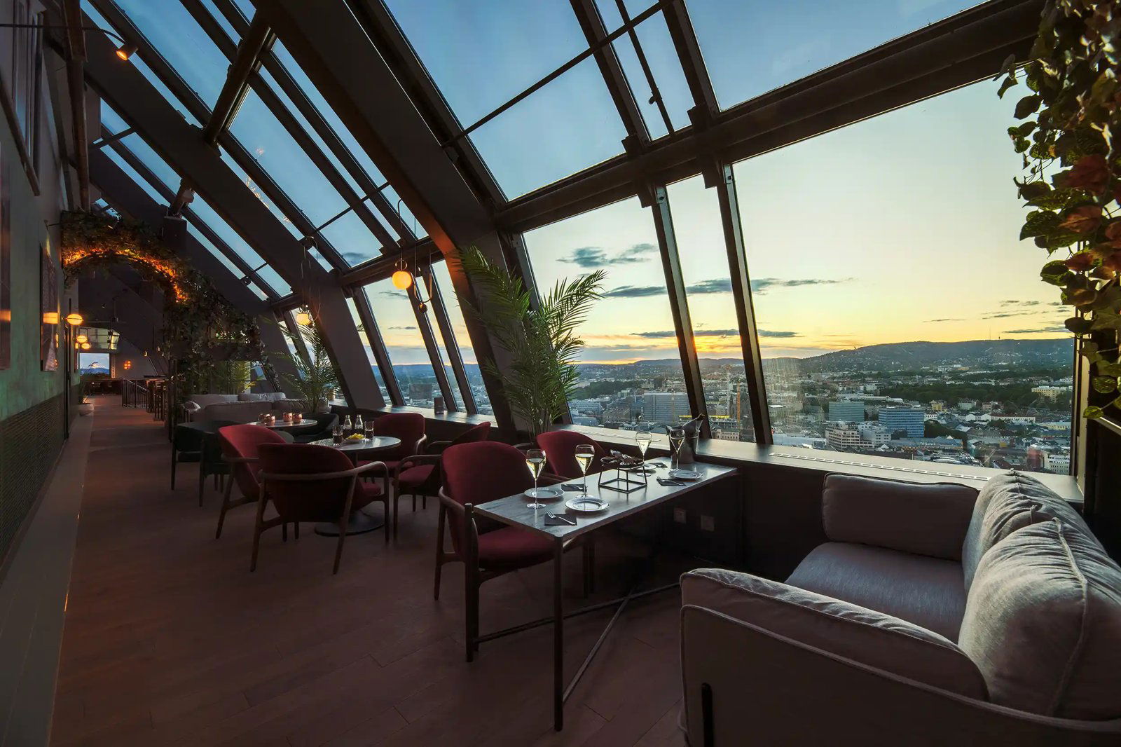 Plaza Lounge, Bar in Oslo