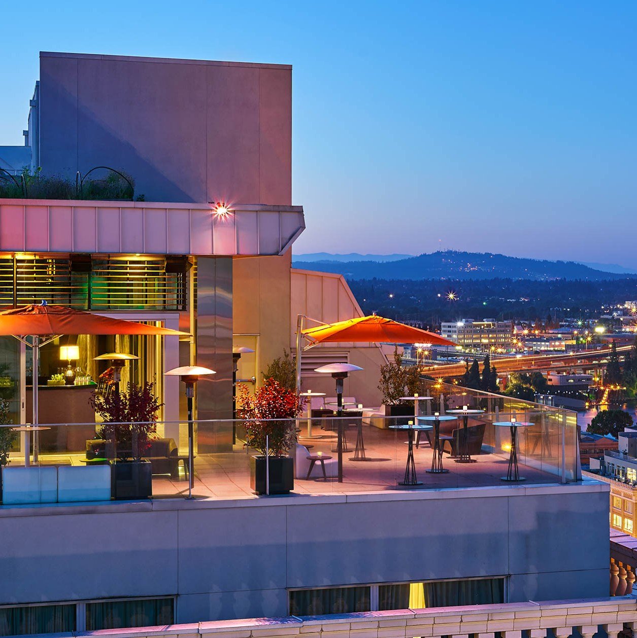 Roof Deck at Revolution Hall, Bar in Portland