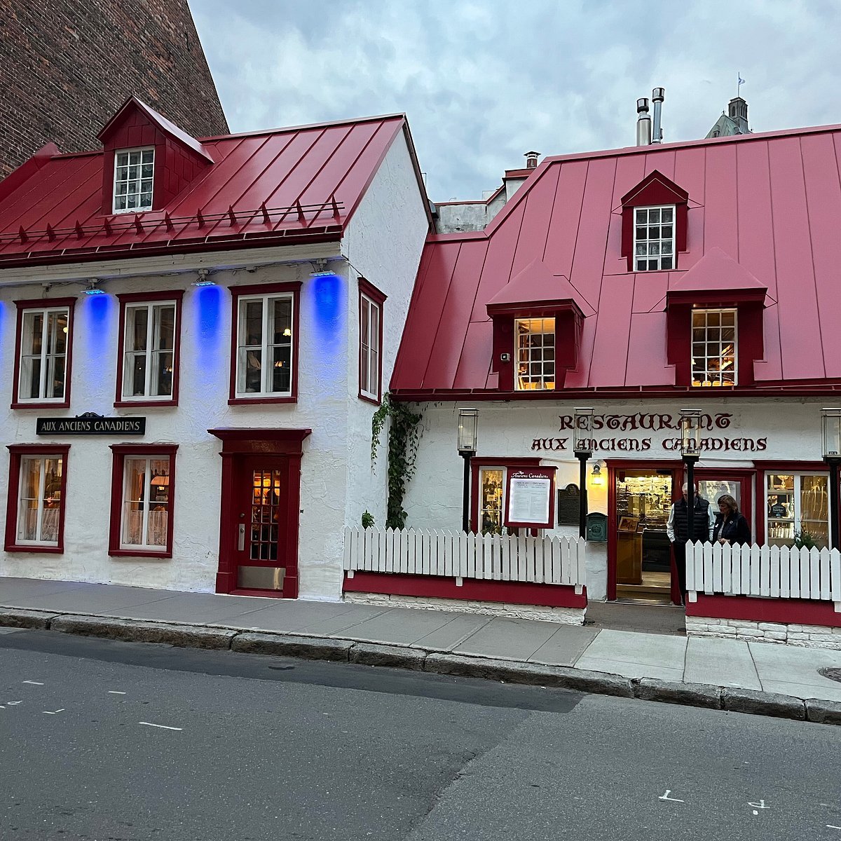 Aux Anciens Canadiens bar in Quebec, Canada