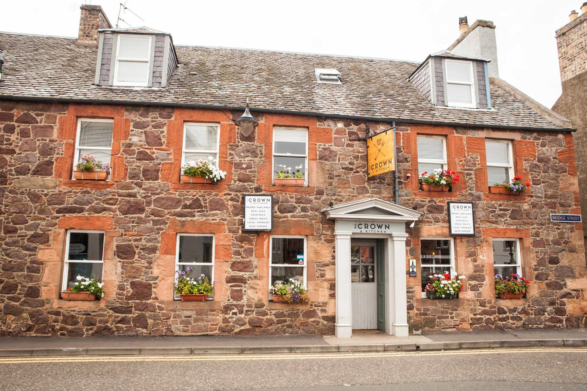 Crown & Kitchen bar in East Linton