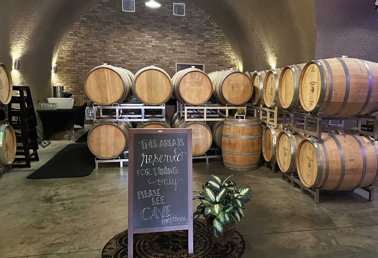Oak Mountain Winery