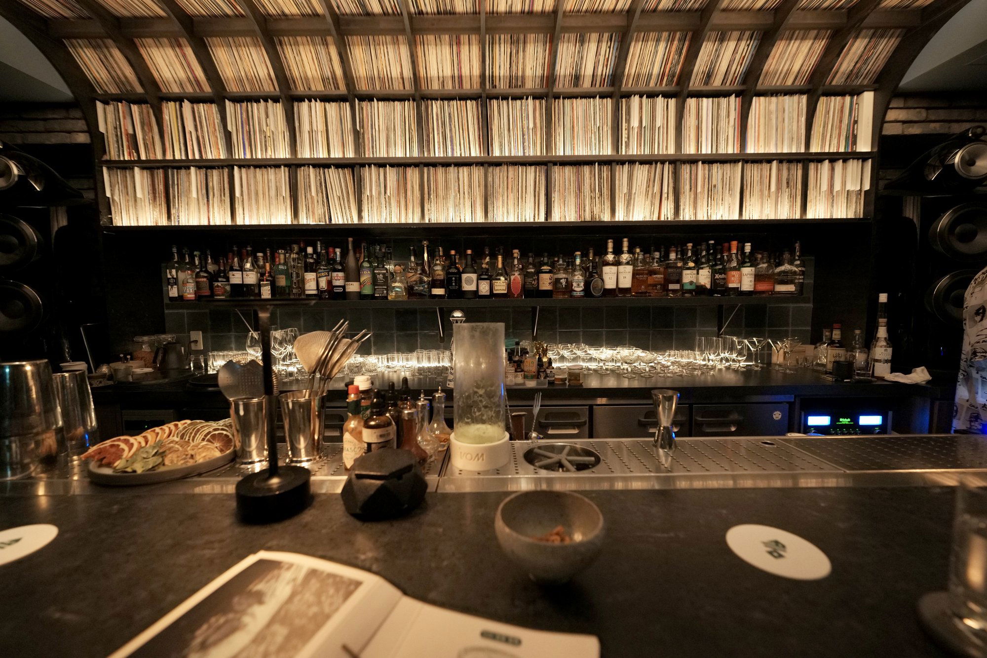 A10, Bar in Tokyo