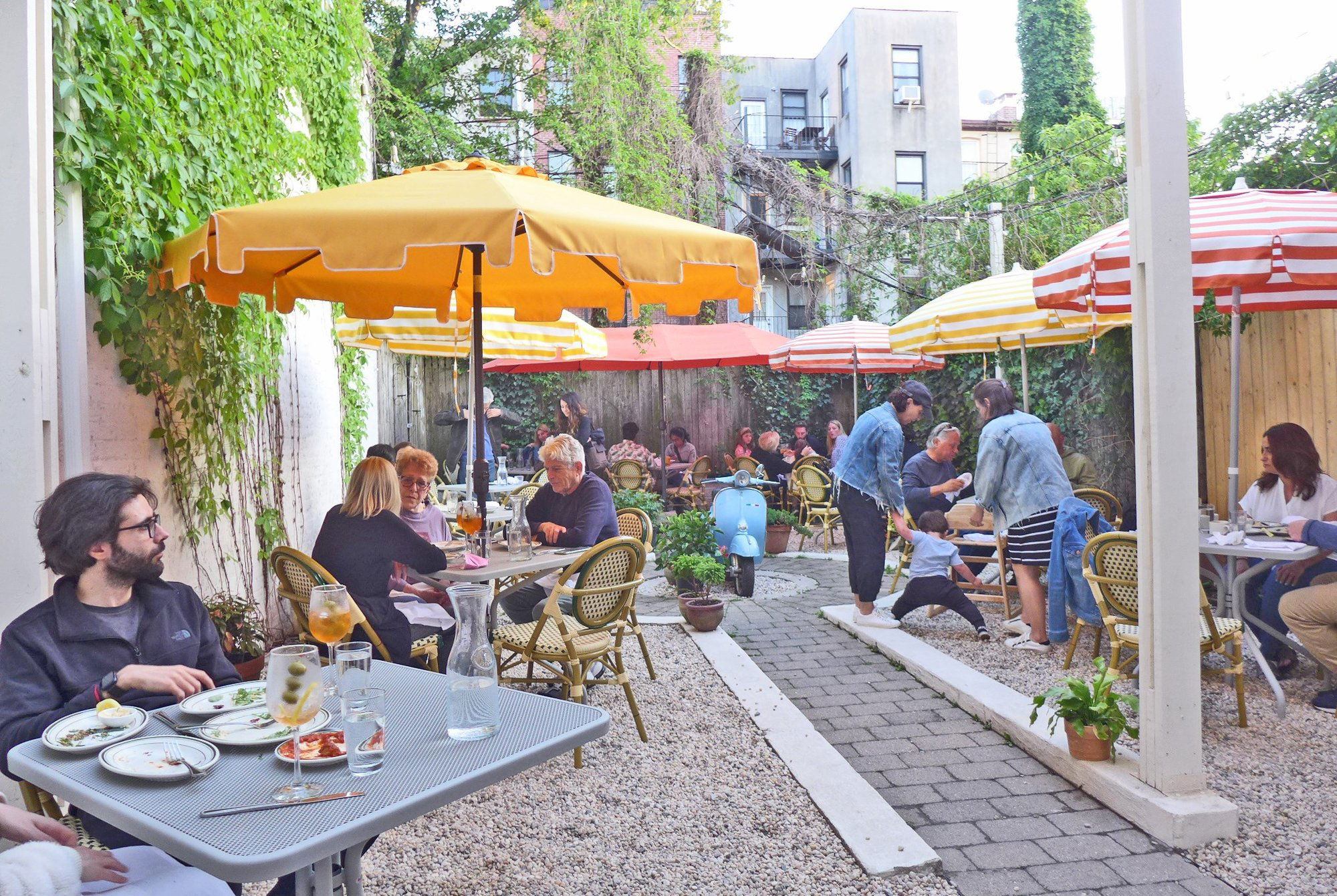 Cafe Spaghetti, Bar in New York City
