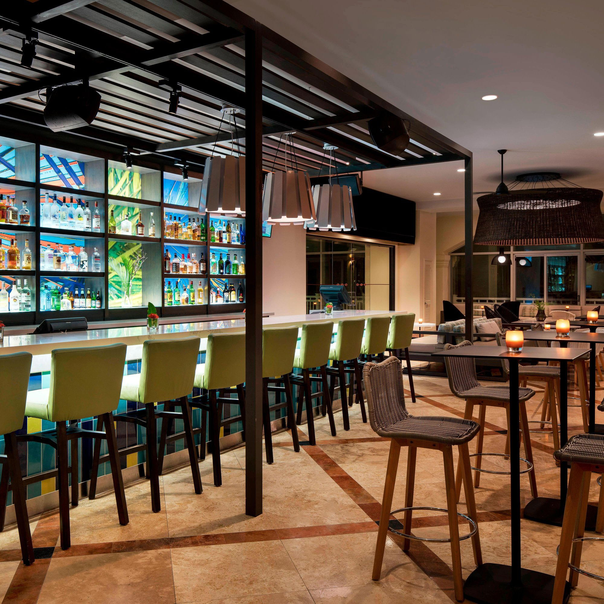 ARWEE - Great Room Lobby Bar, Bar in Frigate Bay