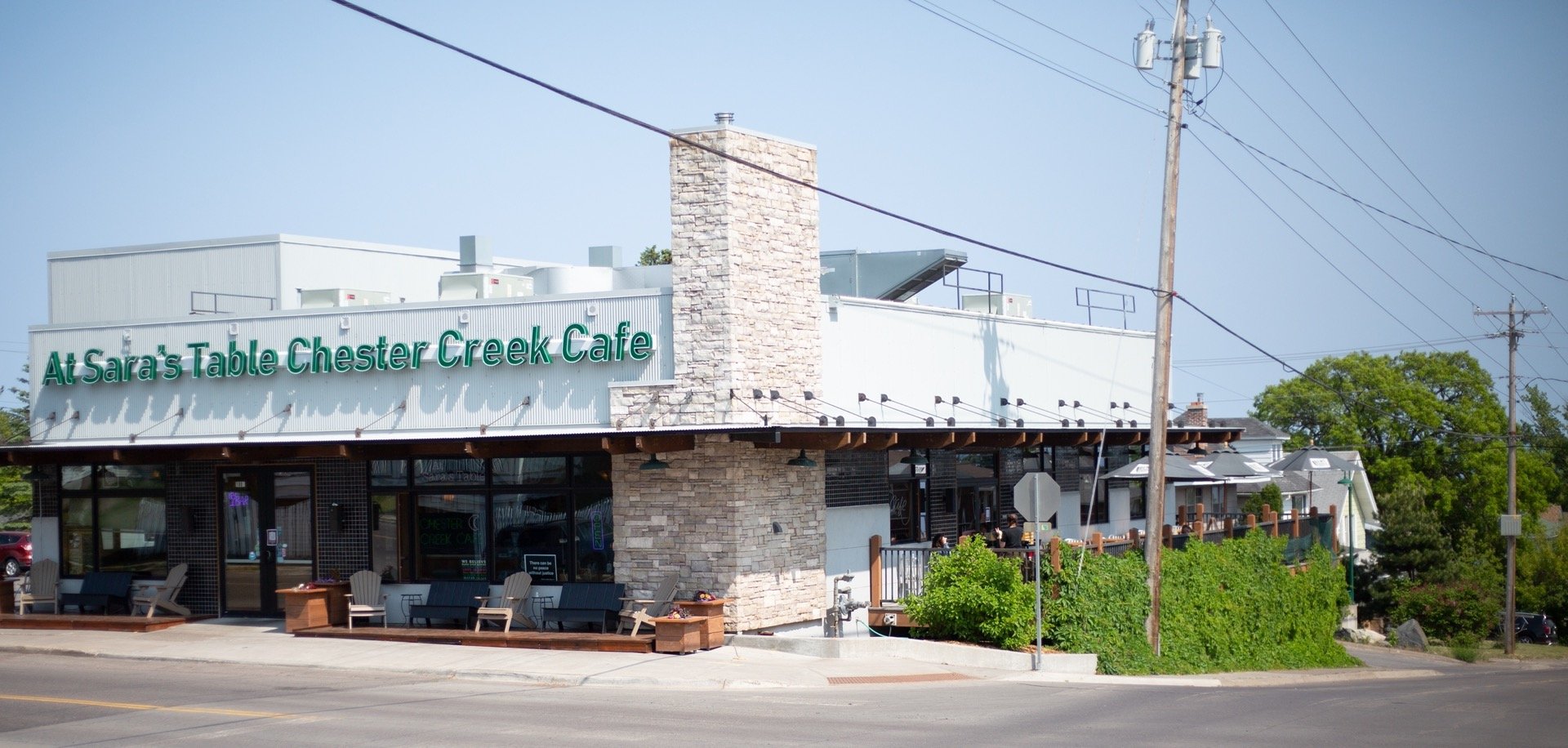 At Sara's Table Chester Creek Cafe bar in Duluth, United States