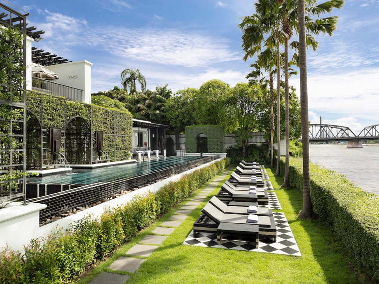 Bathers Bar, Bangkok, Thailand