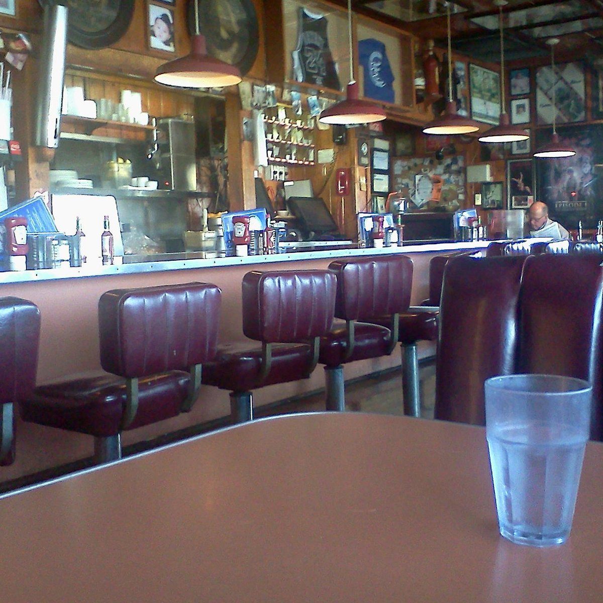 Harbor House Café bar in Huntington Beach, United States