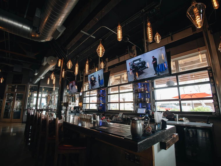 One Handsome Bastard Distillery, Scottsdale, United States