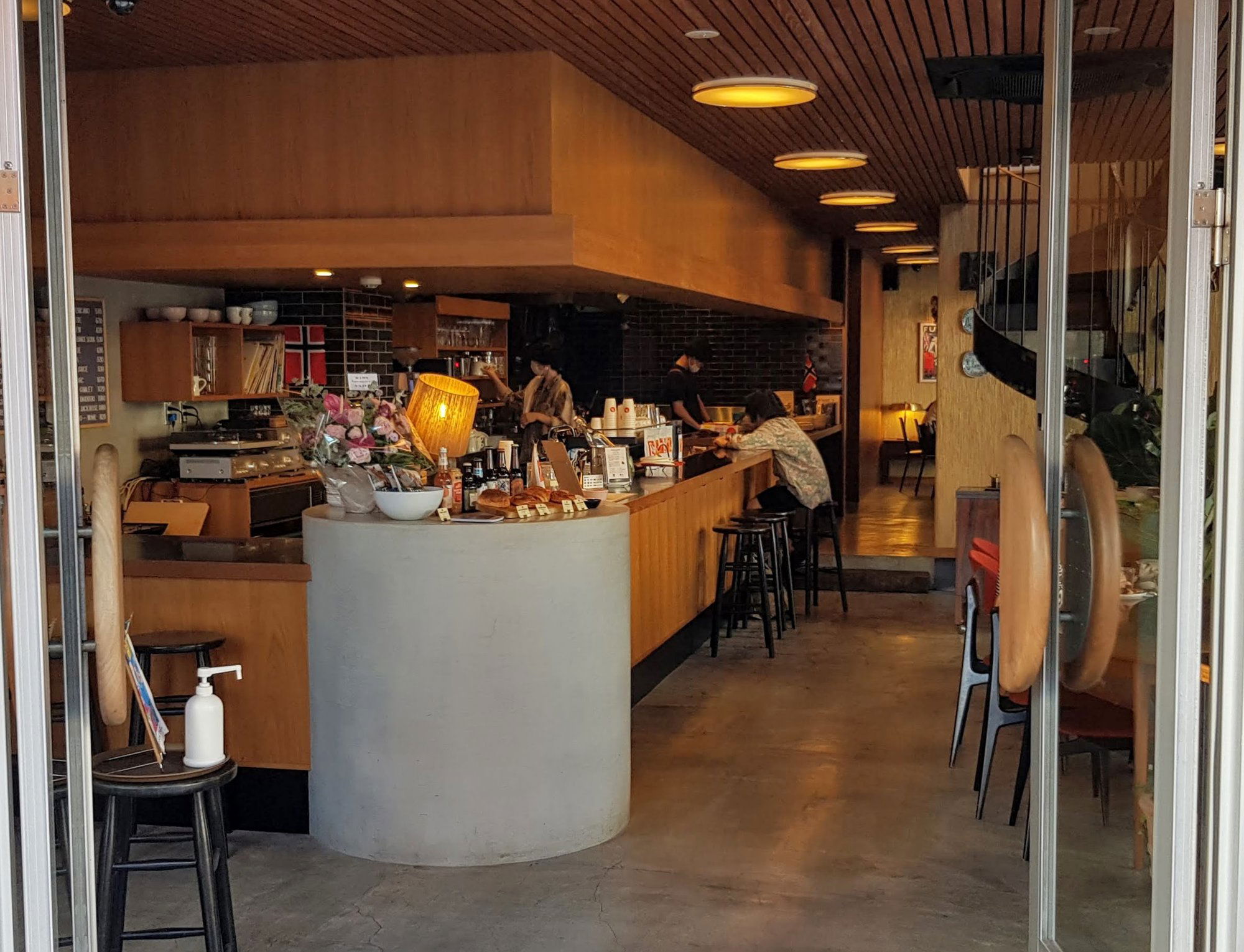 FUGLEN ASAKUSA, Bar in Tokyo