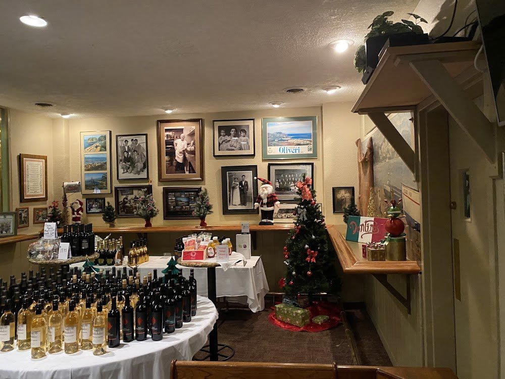 Dontino's La Vita Gardens bar in Akron
