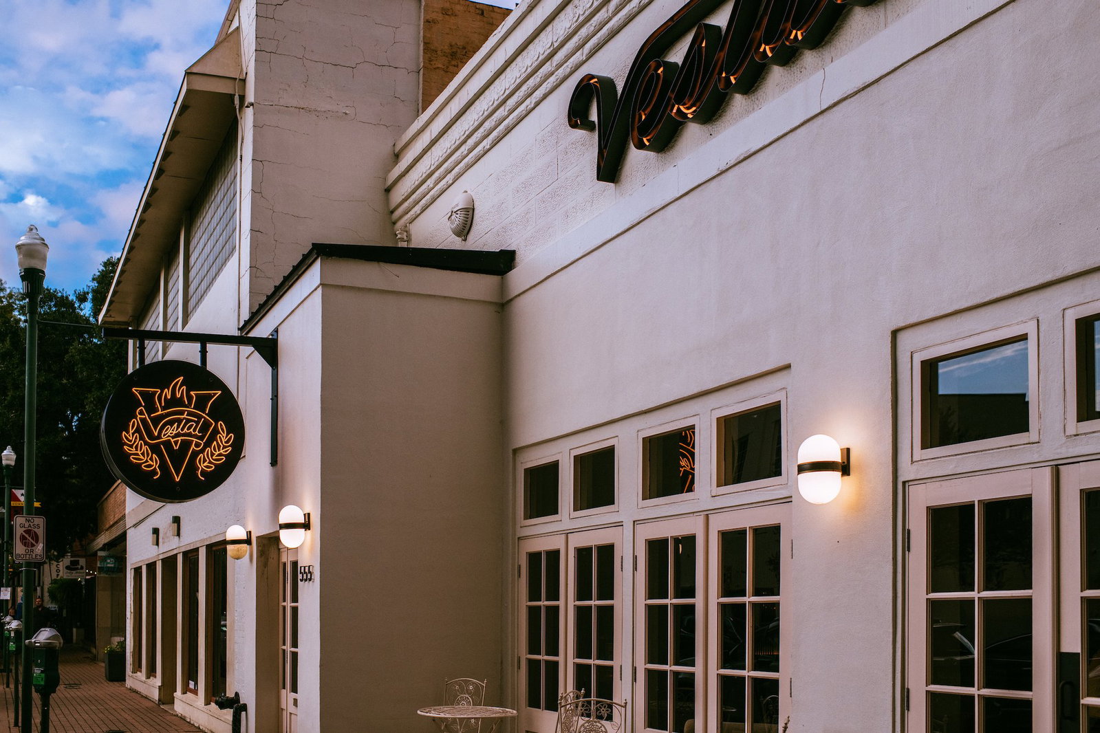 Vestal Restaurant, Lafayette, United States